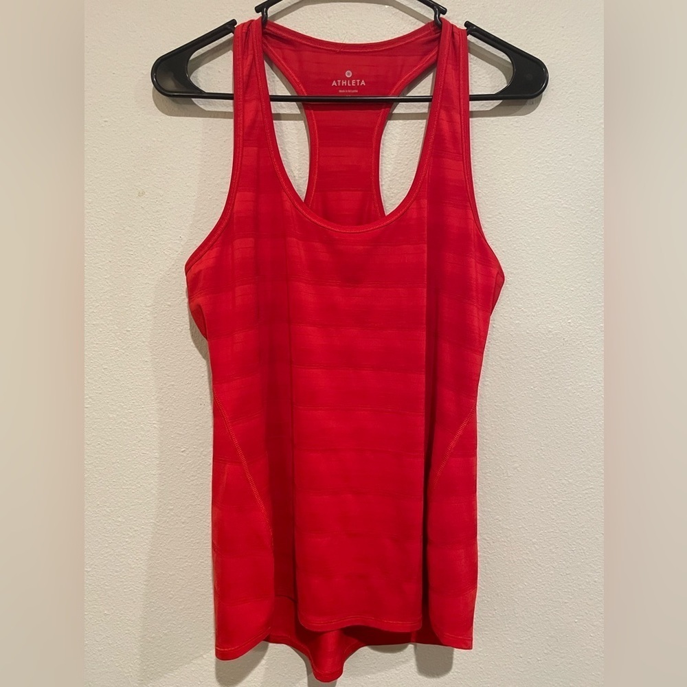 Red Athleta Razorback long tank Size M